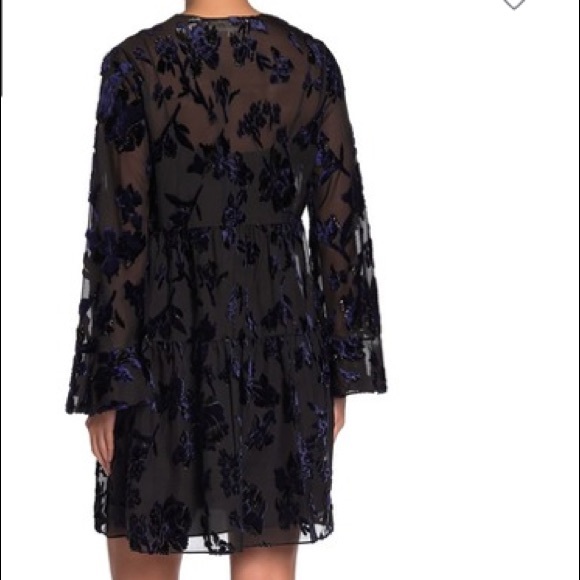 DVF Adelia Velvet Design Bell Sleeve Dress - Picture 2 of 6